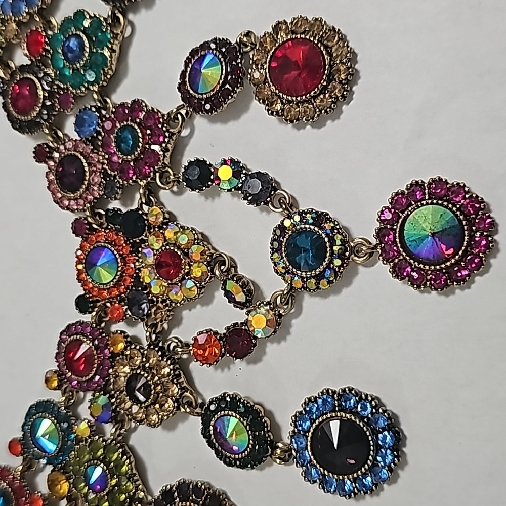 NEW, Natasha Couture,Flora Crystal Statement Necklace - Picture 2 of 4